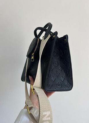 Сумка onthego louis pm monogram vuitton empreinte black 5