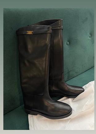 Шкіряне взуття massimo dutti