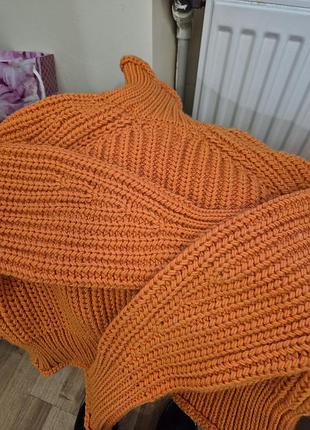 Свитер нм новый