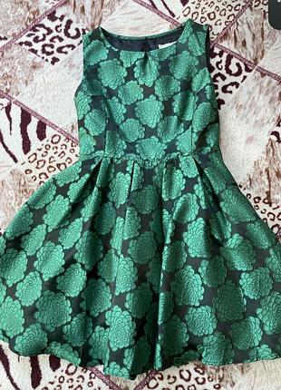 Жіноча сукня розміру m