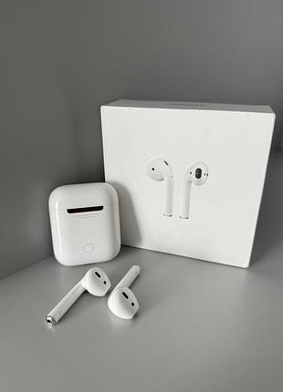 Airpods with charging case a2032  a2031  a1602 оригінал навушники