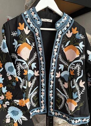 Жіночий вишитий жакет ✨ жакет з вишивкою 💓