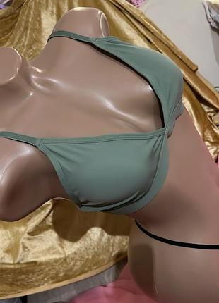 Топ з чашками