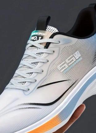 Кроссовки весна осень и могут быть для бега