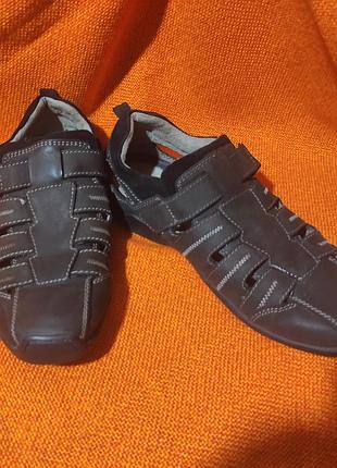 Чоловічі шкіряні сандалі  camel active 9