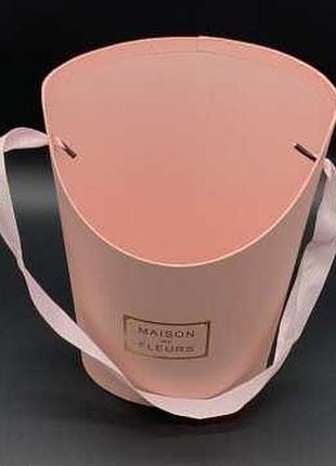 Коробки для квітів з ручкою. колір рожевий. 22х17см / коробки для квітів з ручкою. колір рожевий. 22х17см