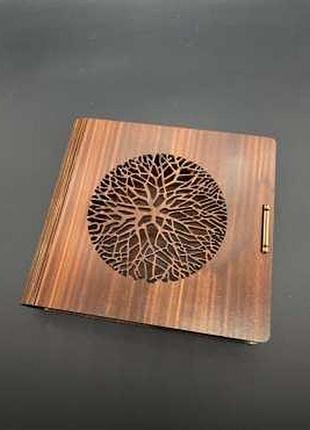 Дерев'яна скринька-купюрниця з фанери із різьбленням для грошей та прикрас колір яблуня 18,5х17х3,5см / дерев'яна