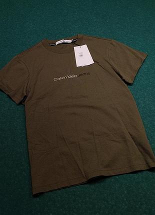 Футболка calvin klein jeans