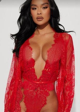 Кружевное боди с длинным рукавом клеш