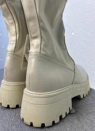 Челсі pull and bear