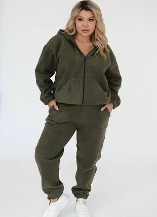 Костюм жіночий