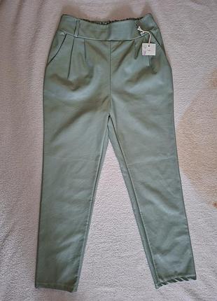 Класичні штани шкіра м'ята
