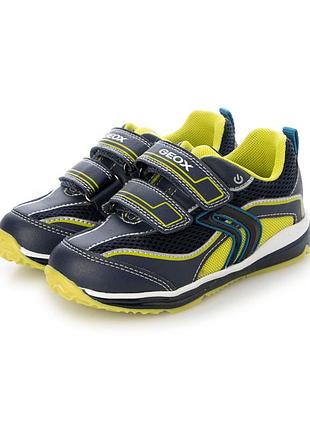 Geox італійські кросівки 25 р з мігалками 16 см