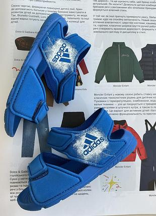 Adidas супер легкі босоніжки 28 р