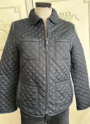 Стьобана куртка демі