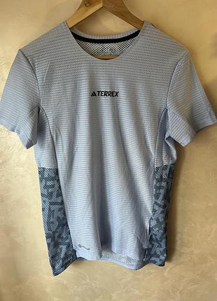 Жіноча футболка adidas terrex розмір s