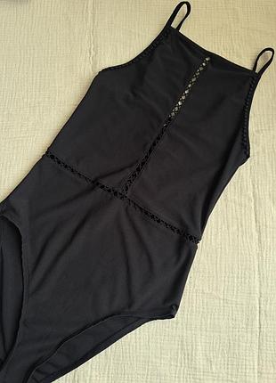 Боді на бретельках