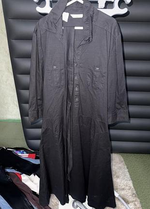 Черное платье