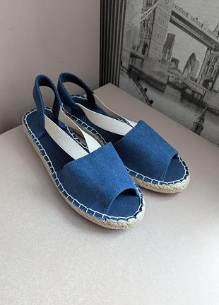 Эспадрильи сандалии босоножки danlop (38, 39)
 новые женские натуральный текстиль (хлопок)