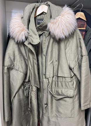 Жіноча парка