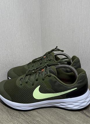 Кроссовки nike revolution 6