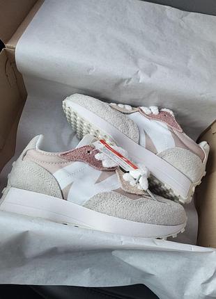 Кроссовки женские бежевые розовые замшевые осенние весенние