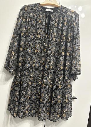 Гарна ніжна шифонова сукня оверсайз