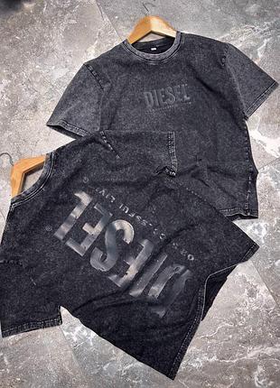 Чоловіча чорна футболка вільного крою diesel
