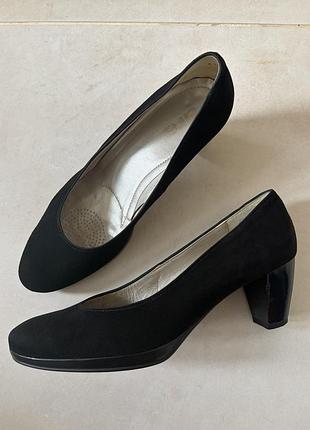 Шкіряні/замшеві класичні туфлі ara 6/39🖤🤍