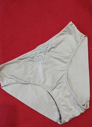 Эластичные женские трусики размер м