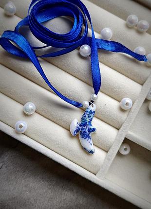 Прикраси ручної роботи створені з любов'ю ❤️ 
"ексклюзивність у кожній деталі"❣️
 
підвіска "горлиця"
💸price- 200 грн
📩для замовлення в direct