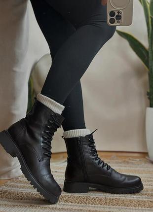 Ботинки женские tamaris, 37 р,сверху натуральная кожа,внутри термоутепления