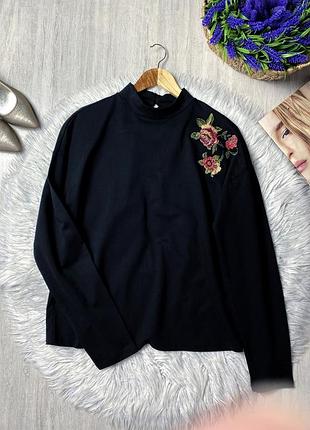 Котонова кофта із вишивкою  /гольф водолазка стан відмінний