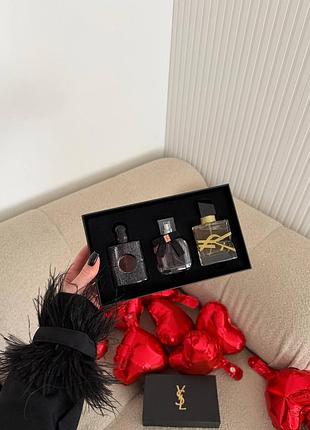 Жіночі парфуми yves saint laurent в подарунковій коробці