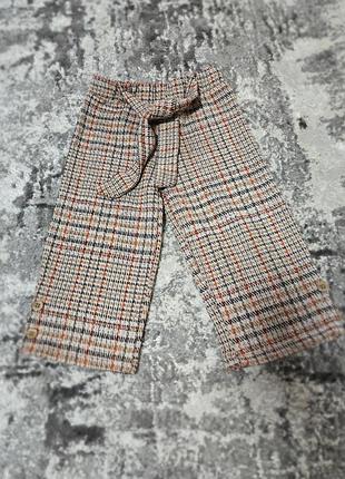 Стильные штанишки для девочки