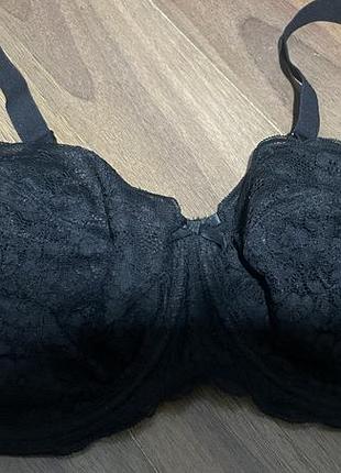 Бюстгальтер 85е