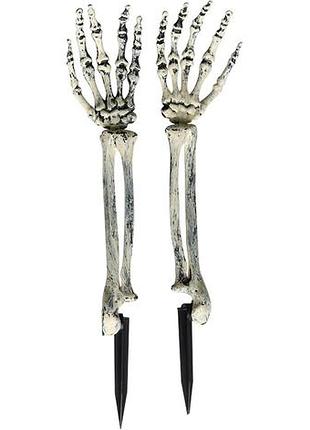 Руки скелета 2 шт на кольях в землю 47 см, жуткий декор двора газона помещений для хэллоуина, руки зомби