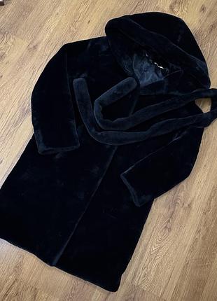 Жіноча штучна шубка