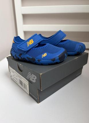Тапки new balance 22.5 розмір