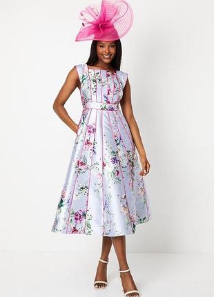 Шикарна квіткова міді сукня