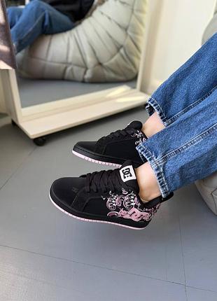 Кроссовки брендовые