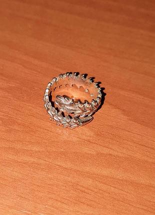 Кольцо в виде хвоста дракона