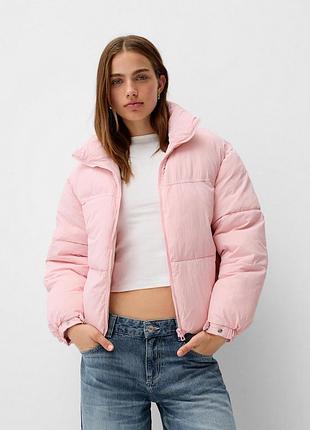 Рожевий пуфер bershka