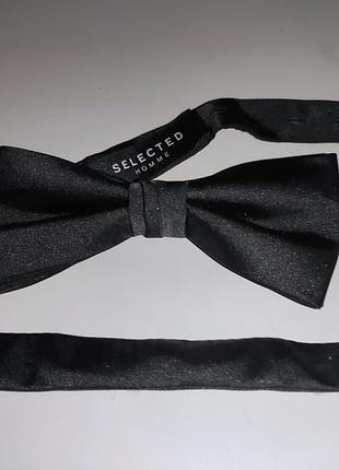 Новый сток стильный классический мужской галстук-бабочка черного цвета от бренда selected homme.