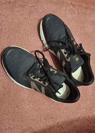 Женские кроссовки new balance, размер 39