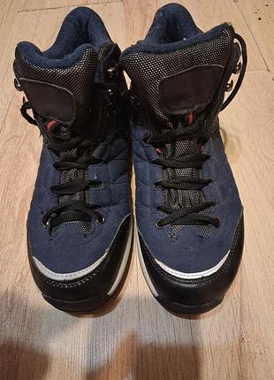 Черевики хлопчику 37