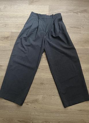 Cos широкі брюки із 100% вовни