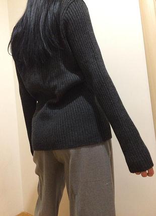 Мужской серый шерстяной  пуловер в рубчик massimo dutti