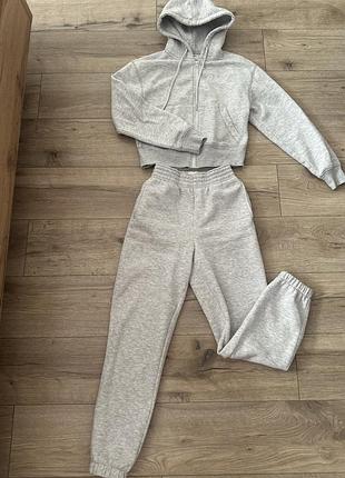 Костюм сірого кольору goldi розмір хс,підійде на хс/с,новий,на флісі ,теплий та приємний до тіла