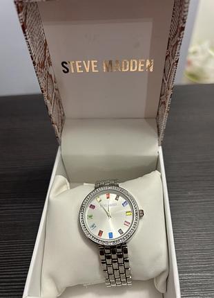 Жіночий годинник steve madden